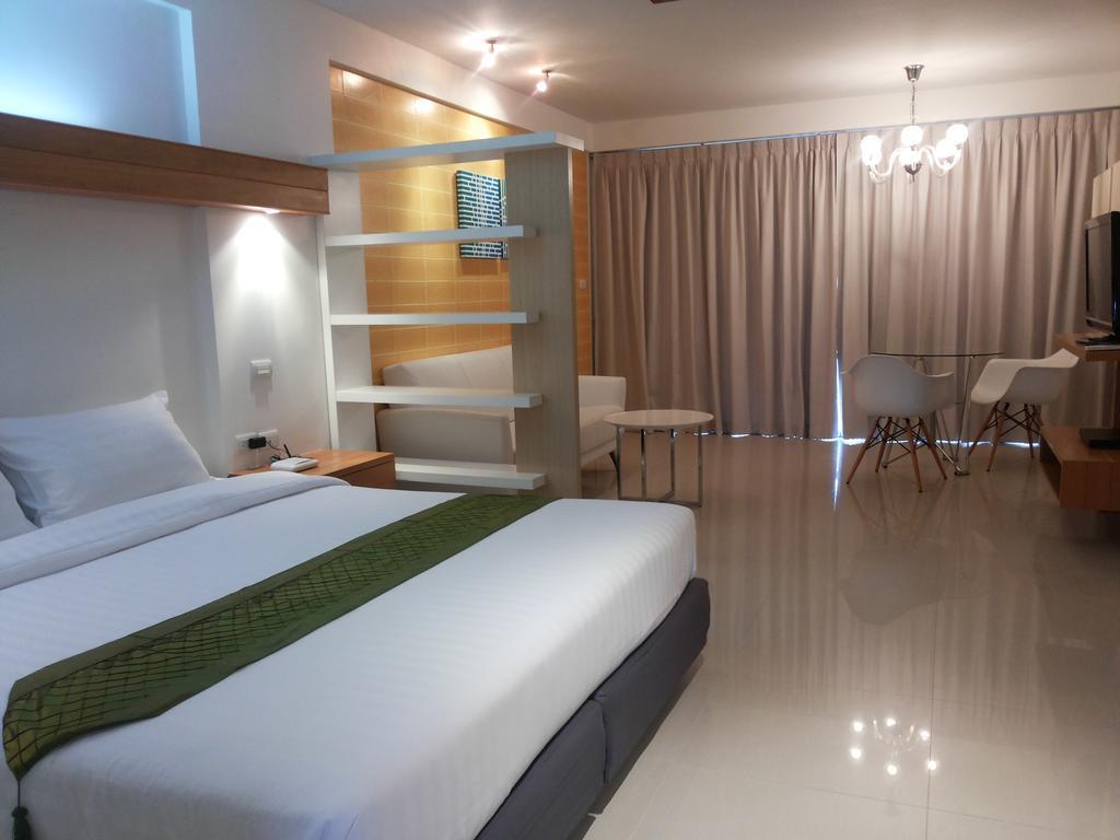 The Green Golf Condominium Kathu Buitenkant foto